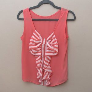 Infinito Sleeveless Women Top with big bow in center. Coral and White. X-Small